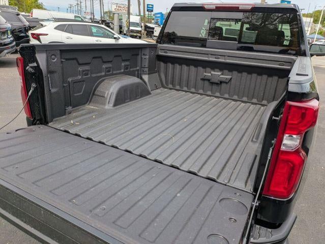 2026 Chevrolet Silverado 1500 Crew Cab Short Box 4-Wheel Drive RST