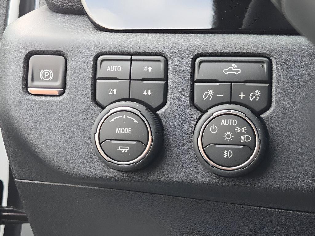 2026 Chevrolet Silverado 1500 Crew Cab Short Box 4-Wheel Drive RST