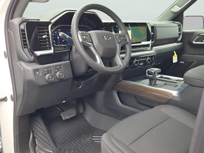 2026 Chevrolet Silverado 1500 Crew Cab Short Box 4-Wheel Drive RST
