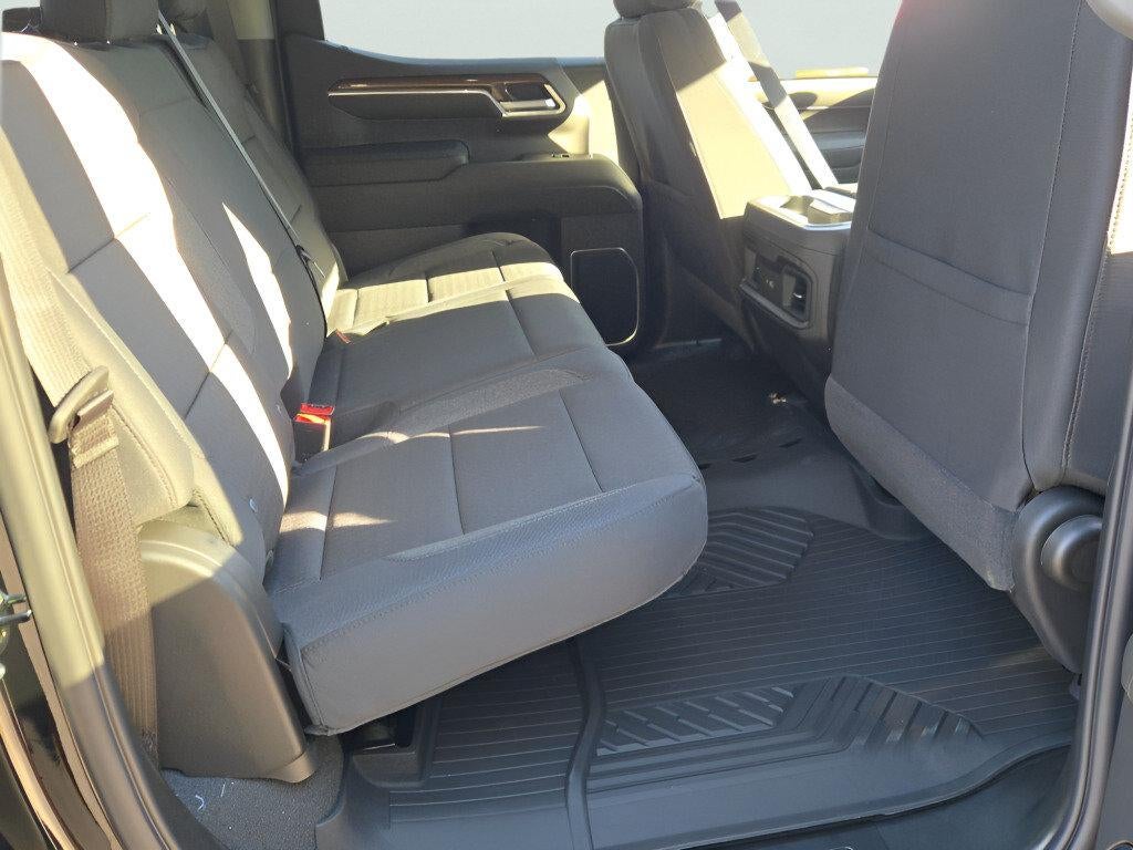 2026 Chevrolet Silverado 1500 Crew Cab Short Box 4-Wheel Drive RST