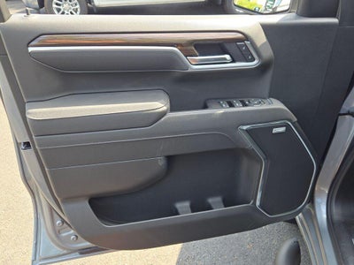2026 Chevrolet Silverado 1500 Crew Cab Short Box 4-Wheel Drive RST