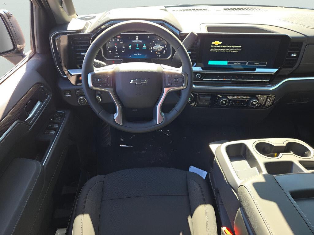 2026 Chevrolet Silverado 1500 Crew Cab Short Box 4-Wheel Drive RST