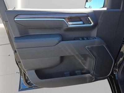 2026 Chevrolet Silverado 1500 Crew Cab Short Box 4-Wheel Drive RST