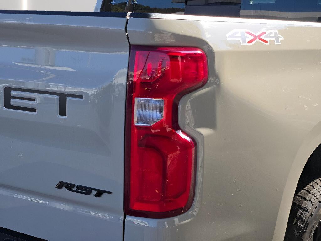 2026 Chevrolet Silverado 1500 Crew Cab Short Box 4-Wheel Drive RST