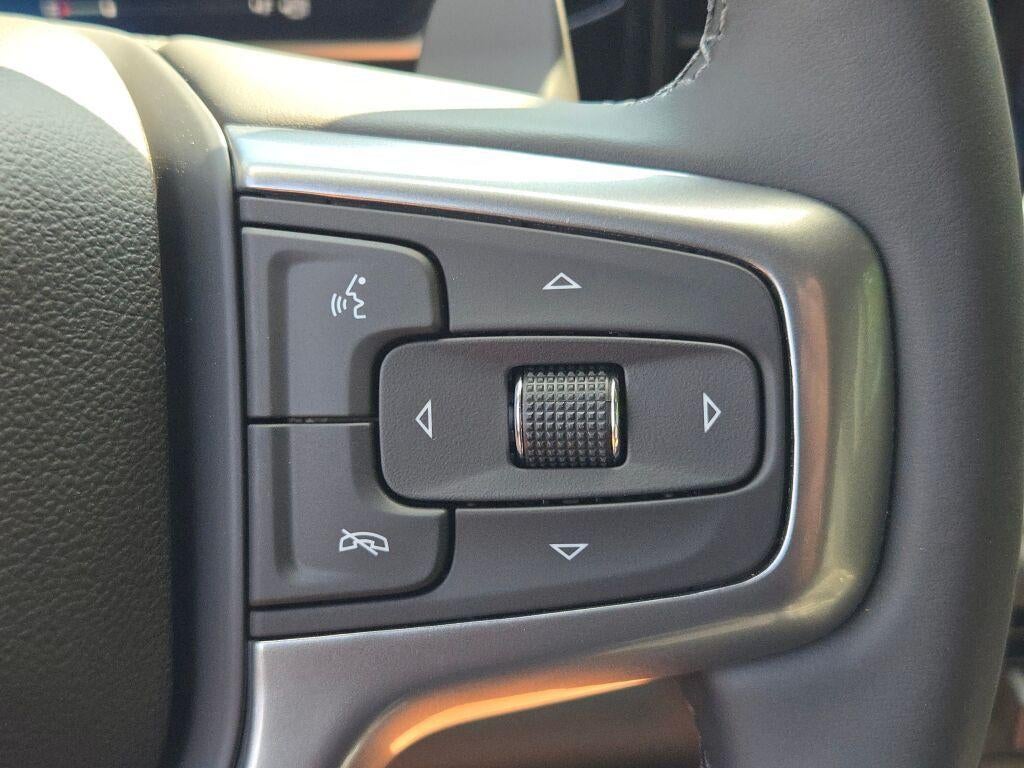 2026 Chevrolet Silverado 1500 Crew Cab Short Box 4-Wheel Drive RST