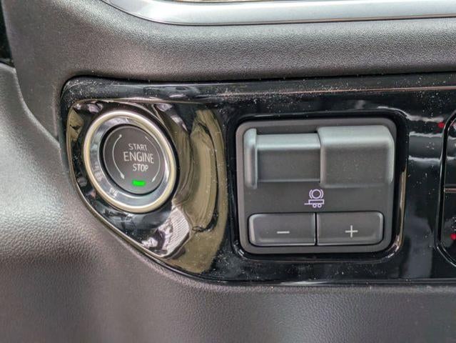 2026 Chevrolet Silverado 1500 Crew Cab Short Box 4-Wheel Drive RST