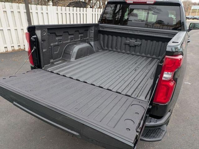 2026 Chevrolet Silverado 1500 Crew Cab Short Box 4-Wheel Drive RST