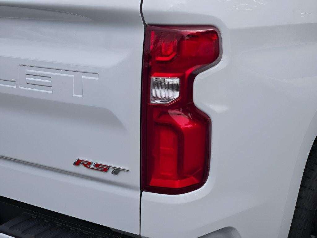 2026 Chevrolet Silverado 1500 Crew Cab Short Box 4-Wheel Drive RST