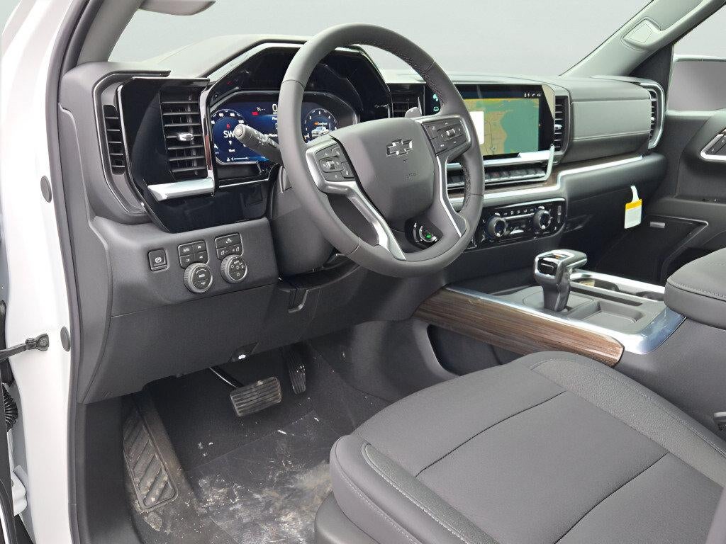 2026 Chevrolet Silverado 1500 Crew Cab Short Box 4-Wheel Drive RST