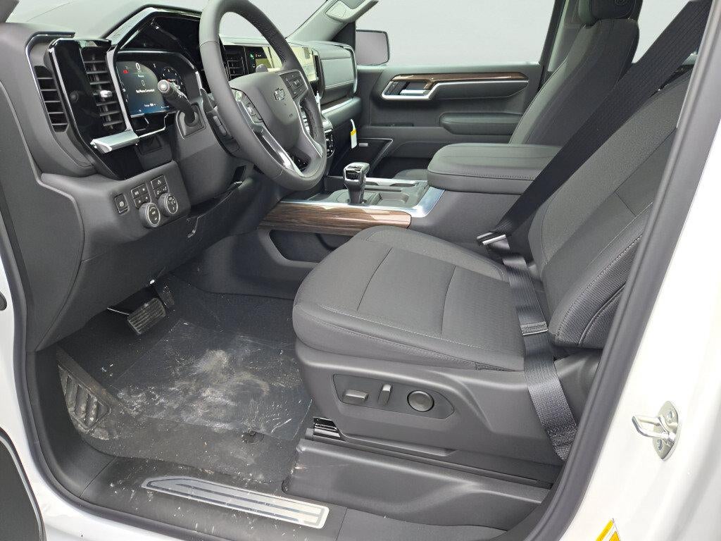 2026 Chevrolet Silverado 1500 Crew Cab Short Box 4-Wheel Drive RST