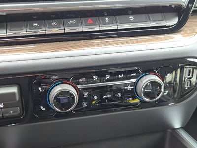 2026 Chevrolet Silverado 1500 Crew Cab Short Box 4-Wheel Drive RST