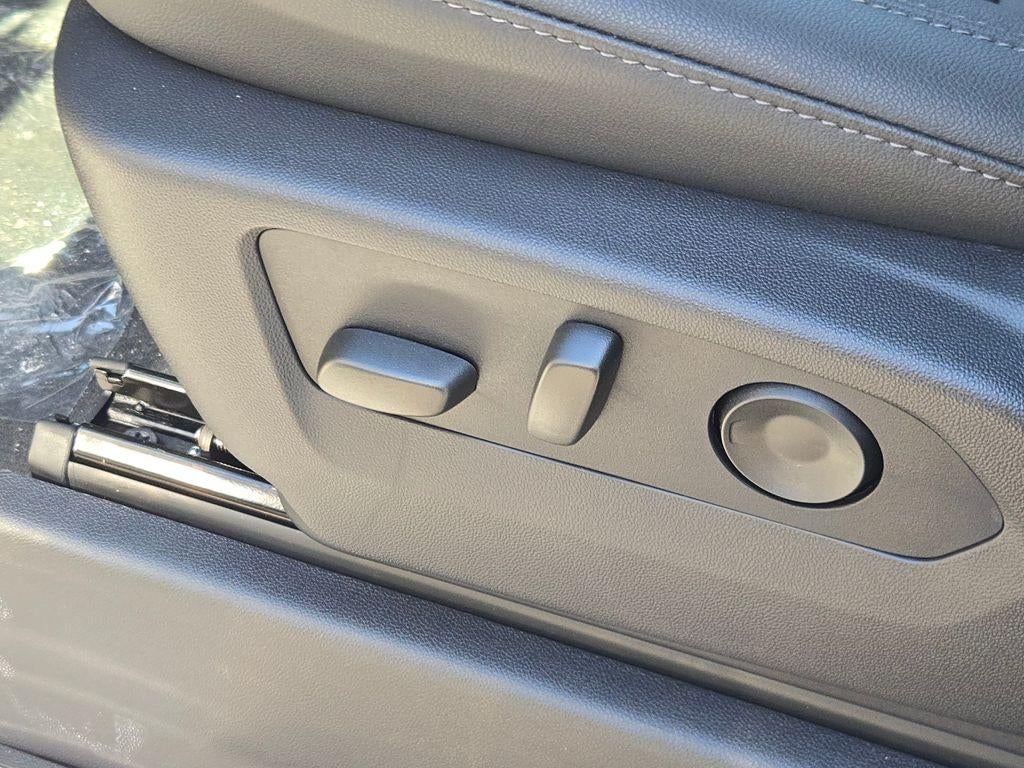 2026 Chevrolet Silverado 1500 RST - Photo 31