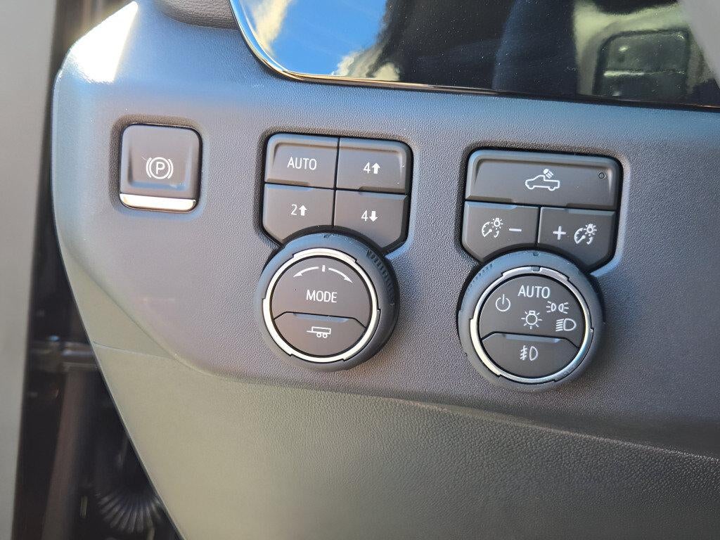 2026 Chevrolet Silverado 1500 Crew Cab Short Box 4-Wheel Drive RST