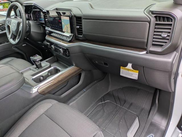 2026 Chevrolet Silverado 1500 Crew Cab Short Box 4-Wheel Drive RST