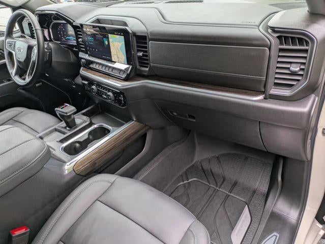 2026 Chevrolet Silverado 1500 Crew Cab Short Box 4-Wheel Drive RST