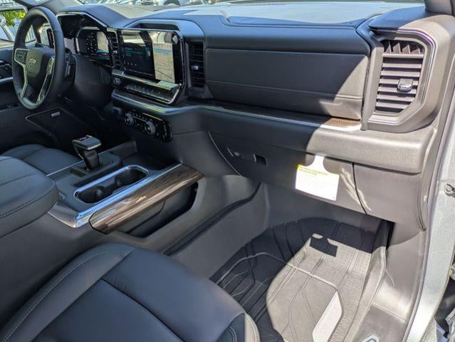 2026 Chevrolet Silverado 1500 Crew Cab Short Box 4-Wheel Drive RST