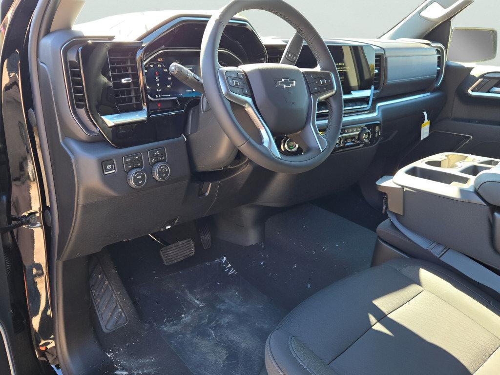 2026 Chevrolet Silverado 1500 Crew Cab Short Box 4-Wheel Drive RST