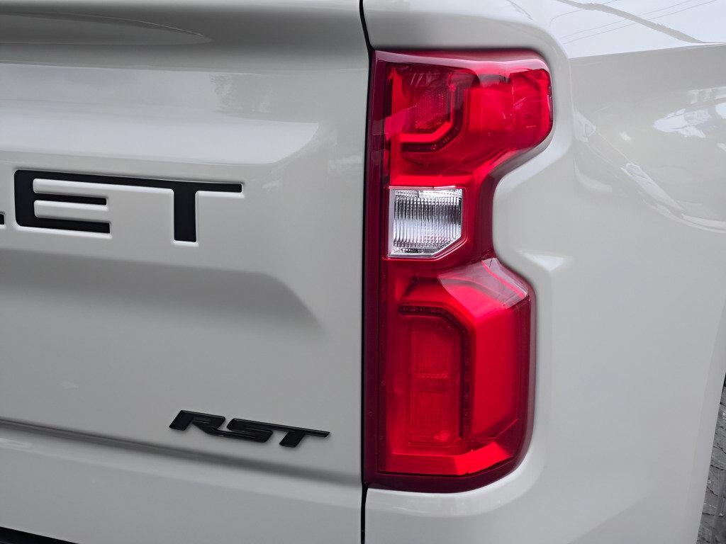 2026 Chevrolet Silverado 1500 Crew Cab Short Box 4-Wheel Drive RST