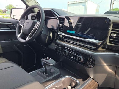 2026 Chevrolet Silverado 1500 Crew Cab Short Box 4-Wheel Drive RST