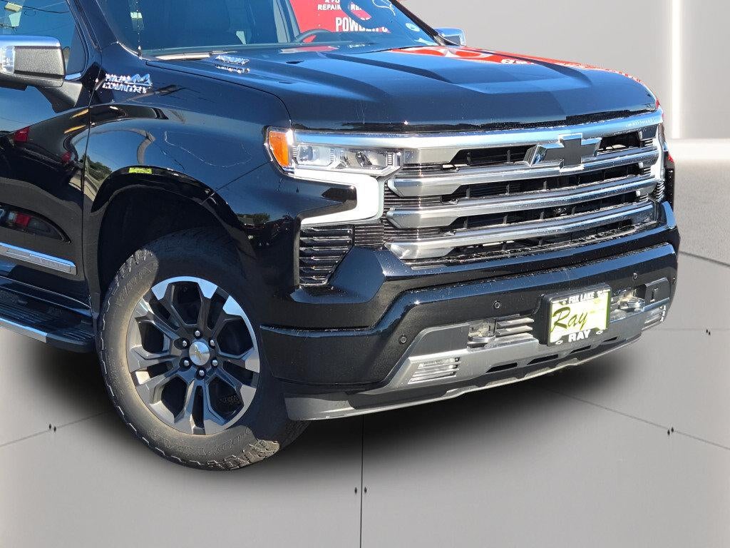 2026 Chevrolet Silverado 1500 Crew Cab Short Box 4-Wheel Drive High Country