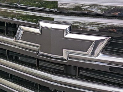 2026 Chevrolet Silverado 1500 Crew Cab Short Box 4-Wheel Drive High Country