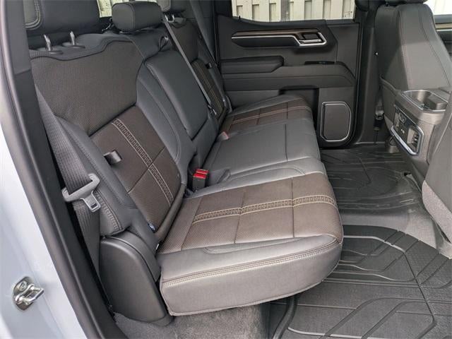 2026 Chevrolet Silverado 1500 Crew Cab Short Box 4-Wheel Drive High Country