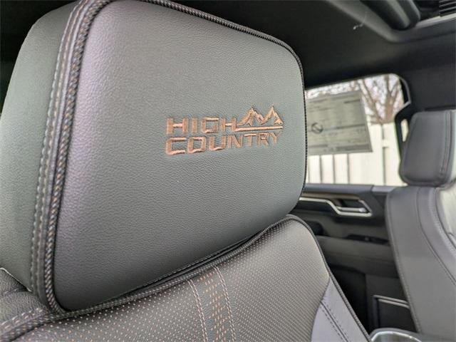 2026 Chevrolet Silverado 1500 Crew Cab Short Box 4-Wheel Drive High Country