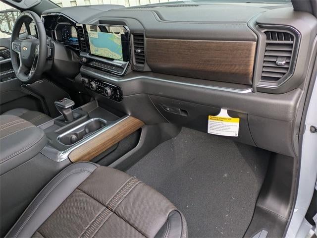 2026 Chevrolet Silverado 1500 Crew Cab Short Box 4-Wheel Drive High Country