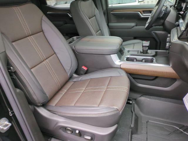 2026 Chevrolet Silverado 1500 Crew Cab Short Box 4-Wheel Drive High Country