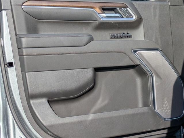 2026 Chevrolet Silverado 1500 Crew Cab Short Box 4-Wheel Drive High Country