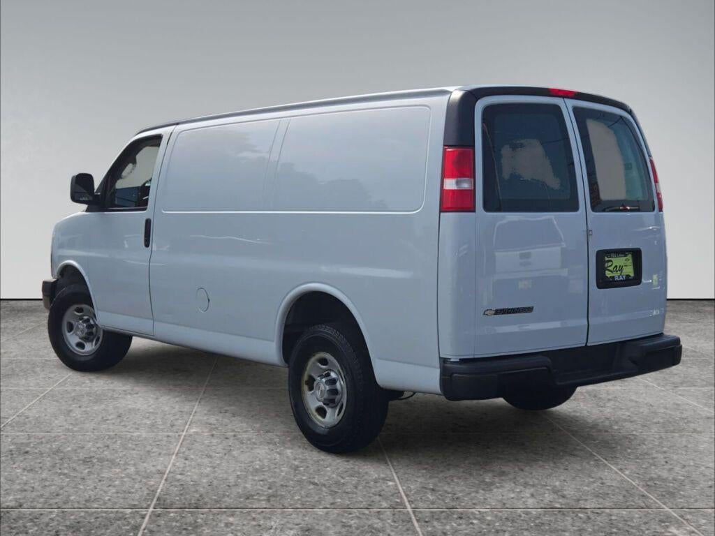 2021 Chevrolet Express Cargo 2500 Base
