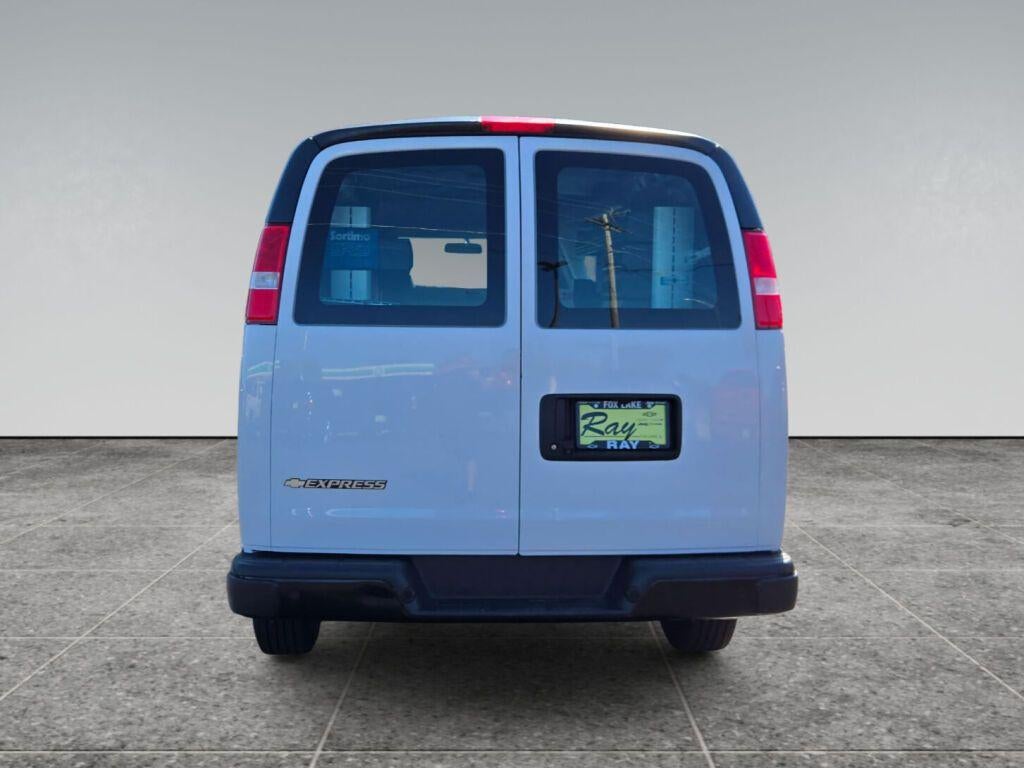 2021 Chevrolet Express Cargo 2500 Base