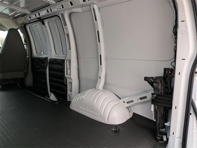 2025 Chevrolet Express Cargo 3500 3500 Regular Wheelbase Rear-Wheel Drive