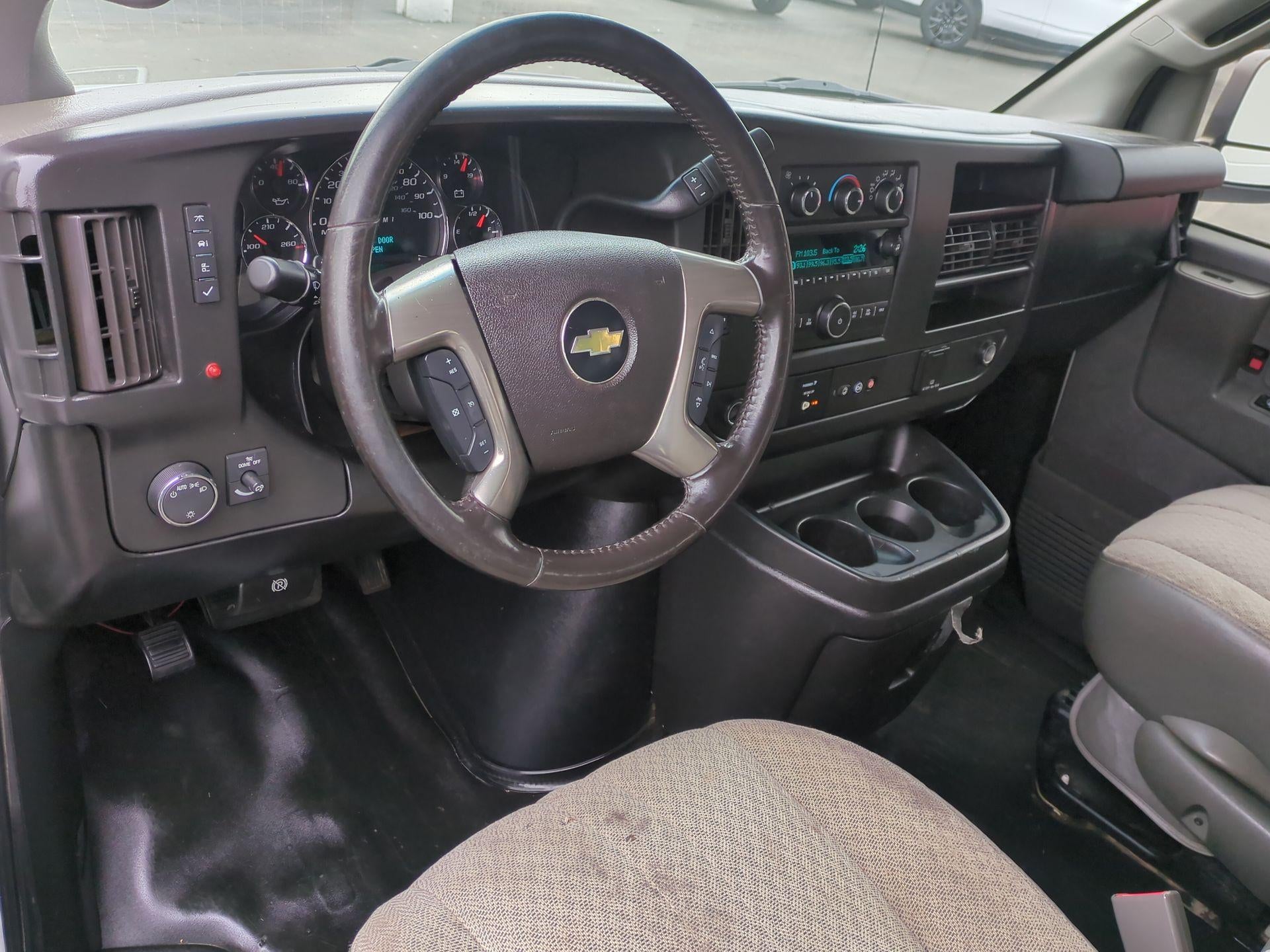 2017 Chevrolet Express Cargo 3500 Base