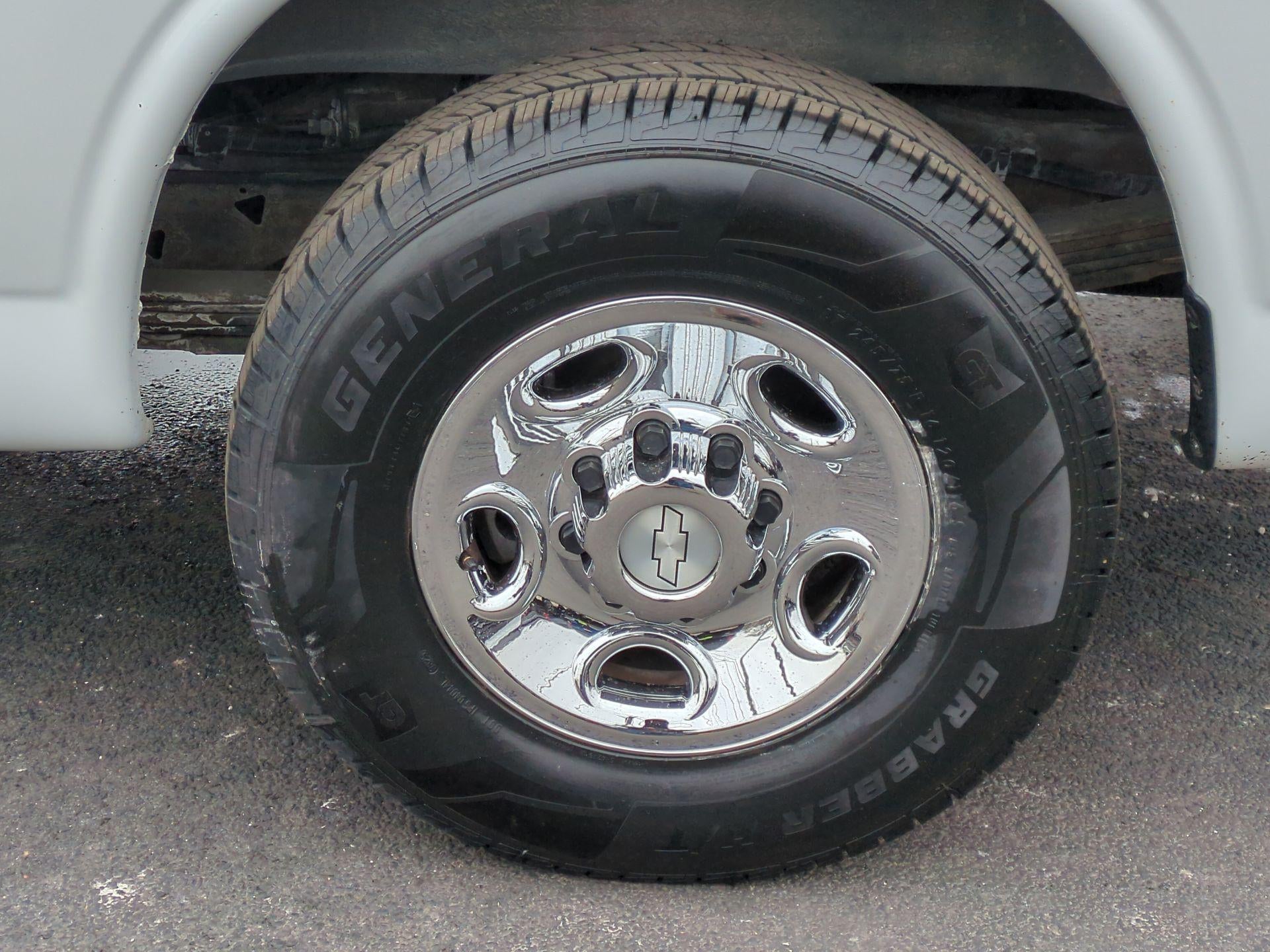 2017 Chevrolet Express Cargo 3500 Base