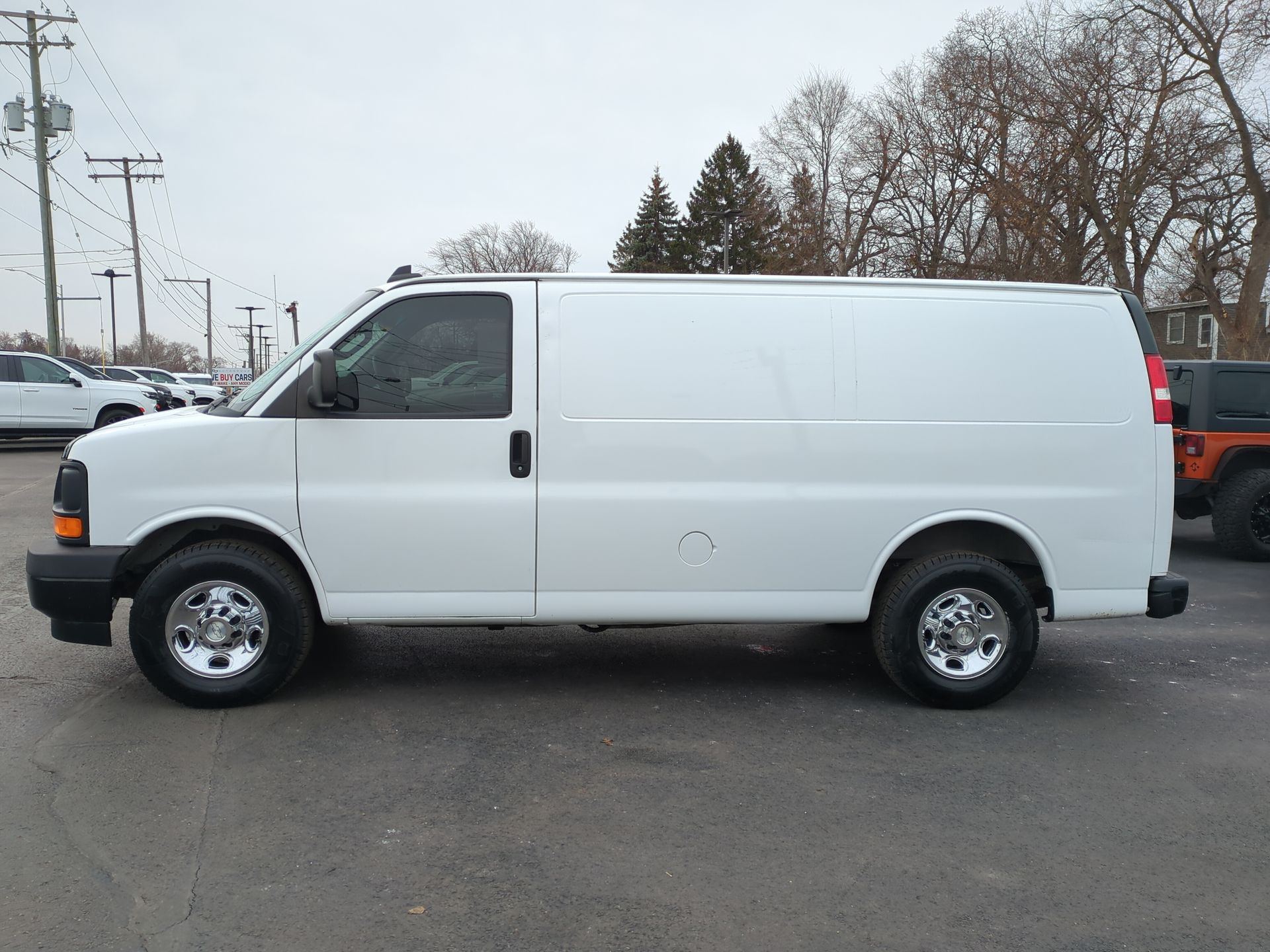 2017 Chevrolet Express Cargo 3500 Base