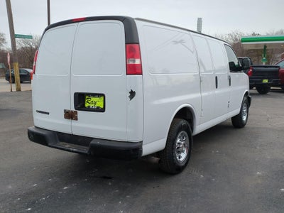 2017 Chevrolet Express Cargo 3500 Base