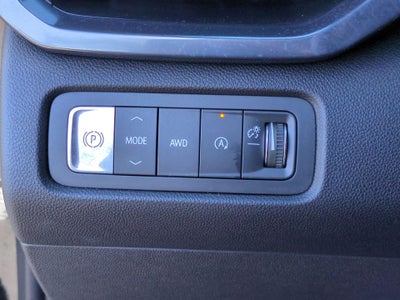2024 GMC Acadia AT4