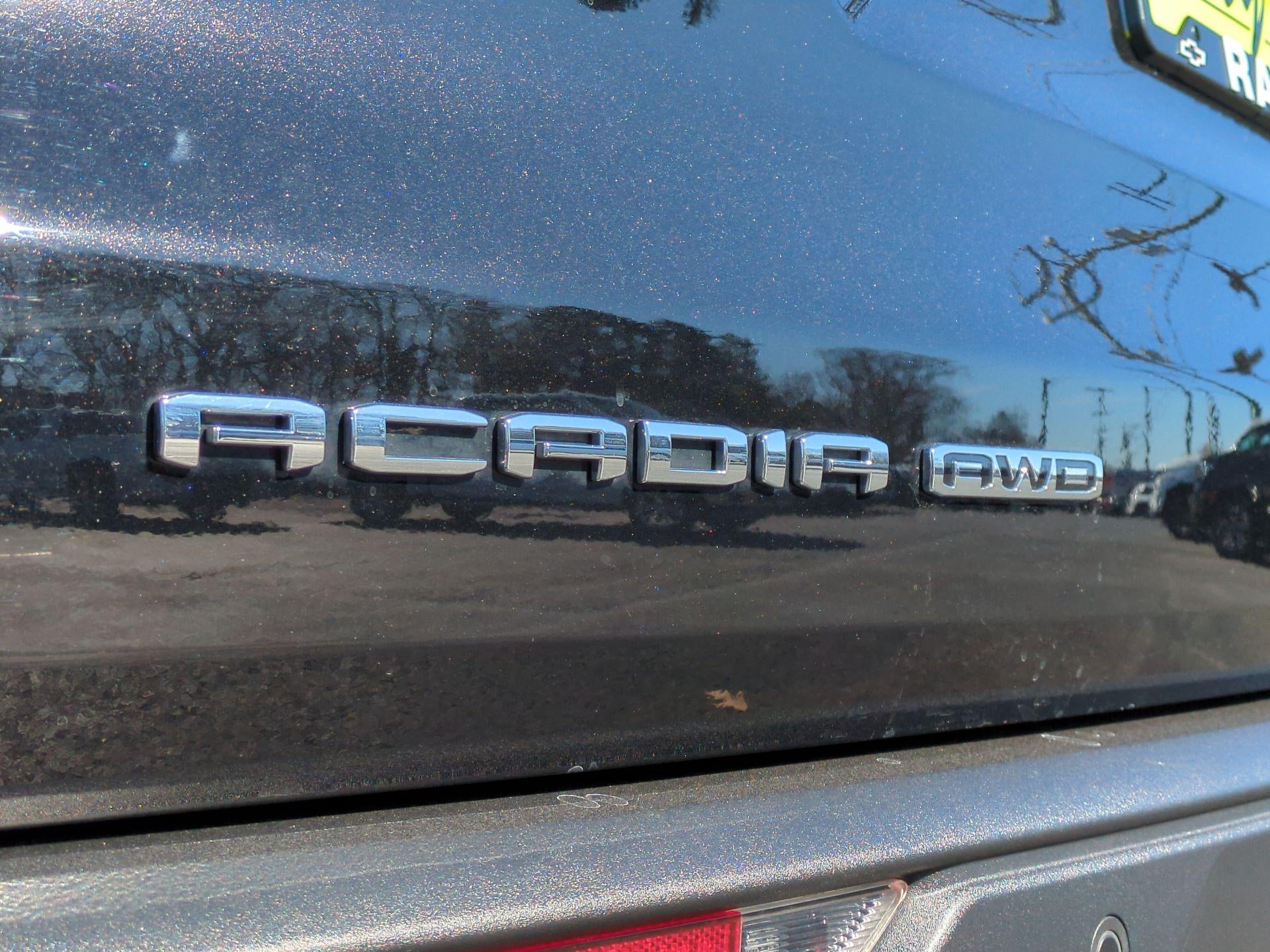 2024 GMC Acadia AT4