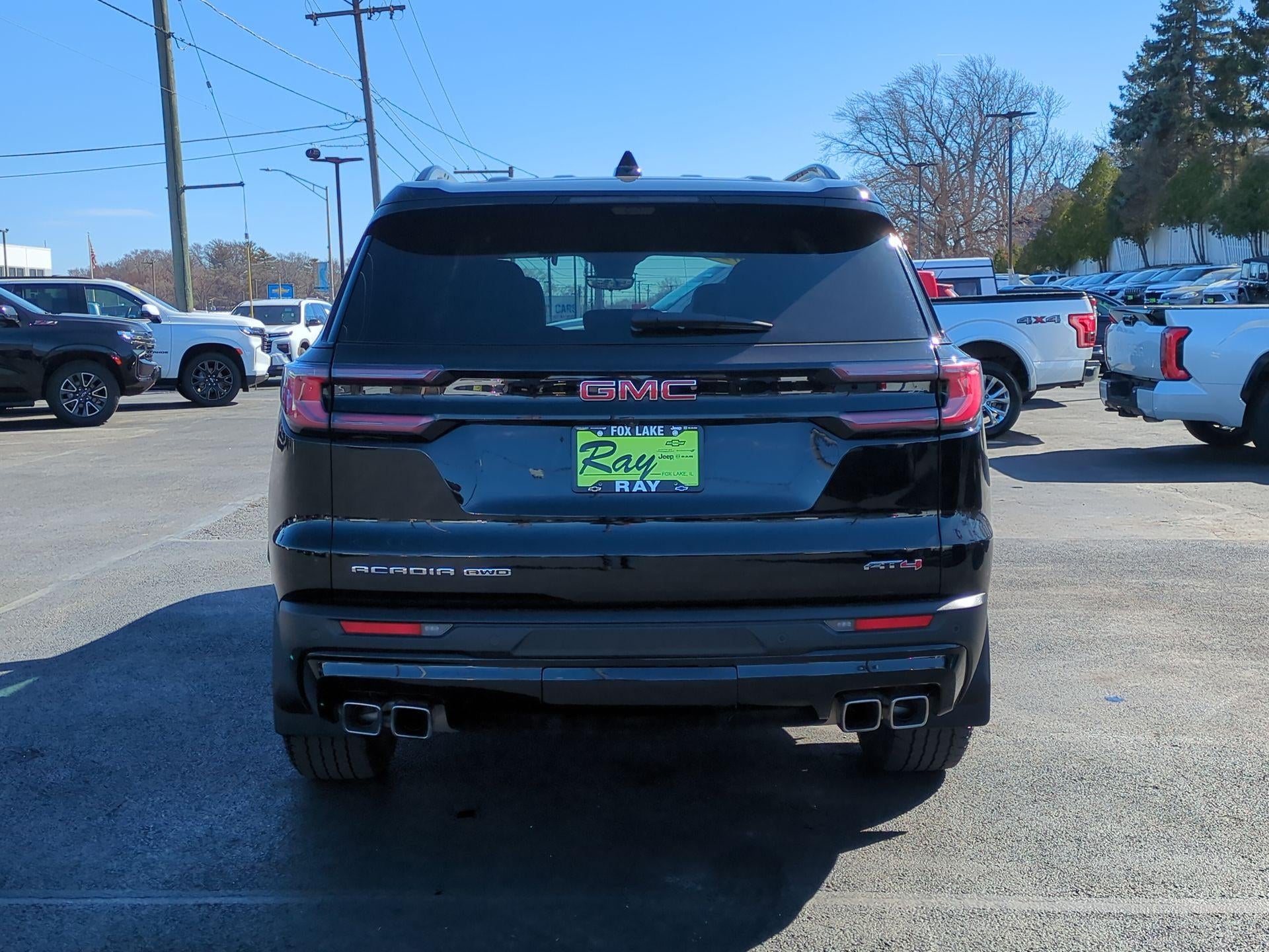 2024 GMC Acadia AT4
