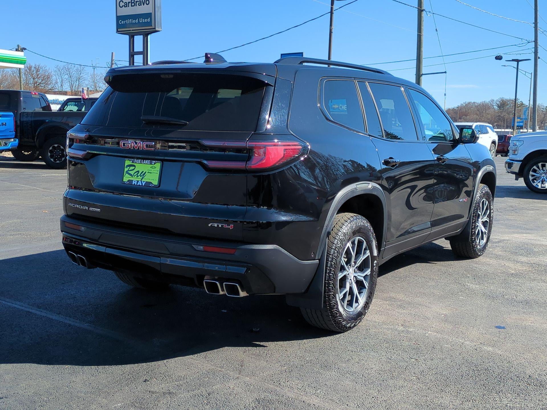 2024 GMC Acadia AT4