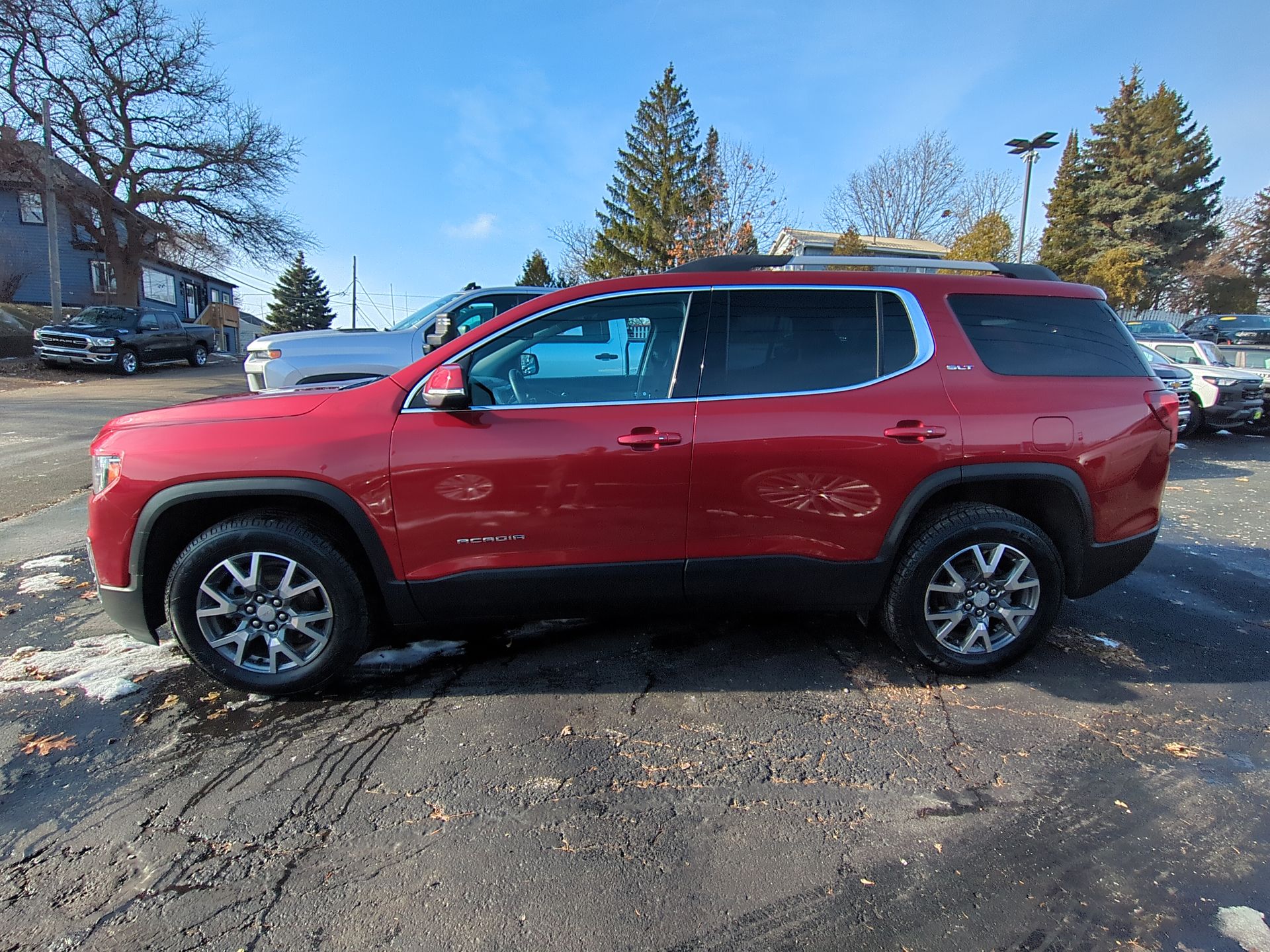 2023 GMC Acadia SLT