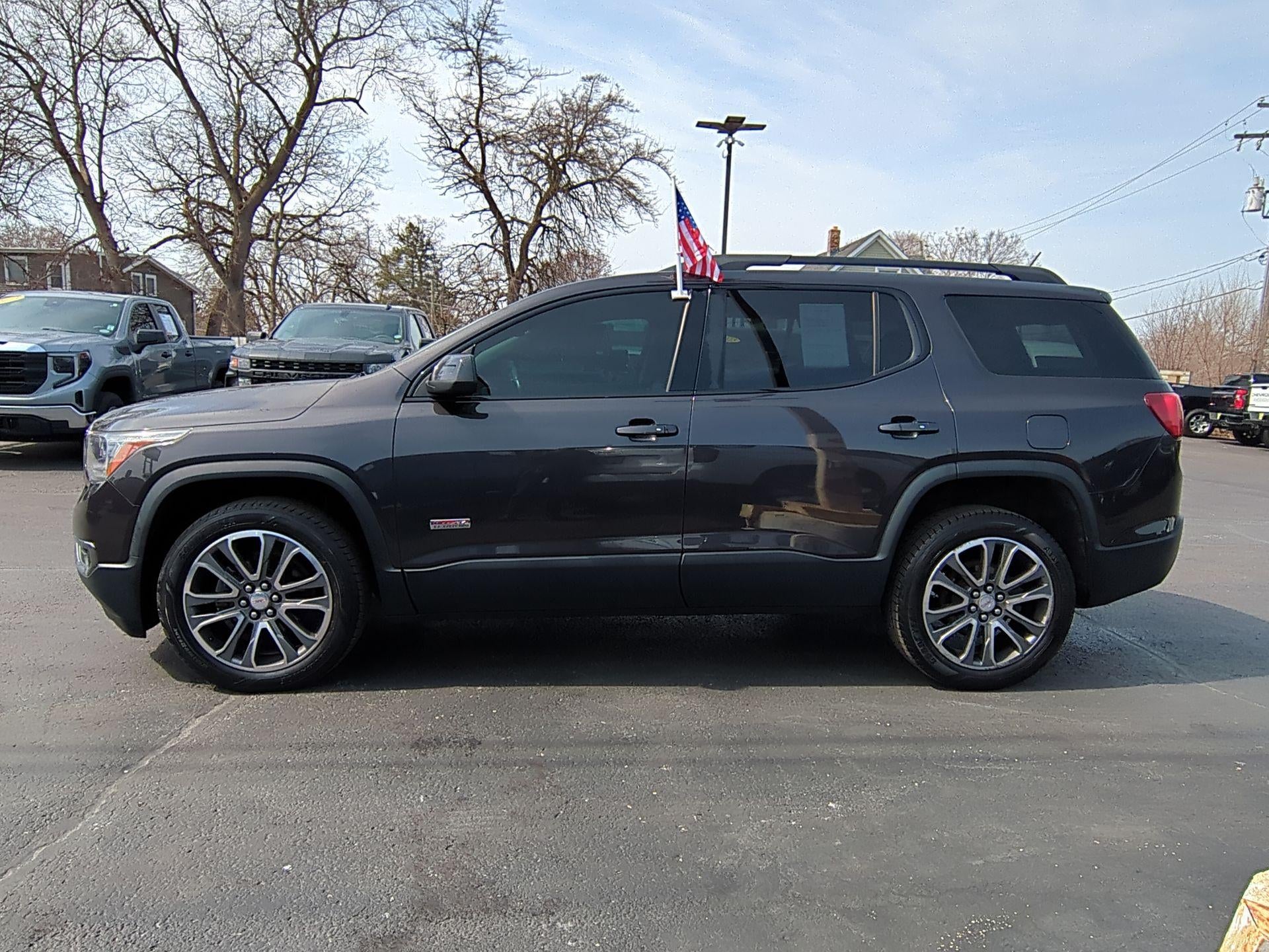2017 GMC Acadia SLT