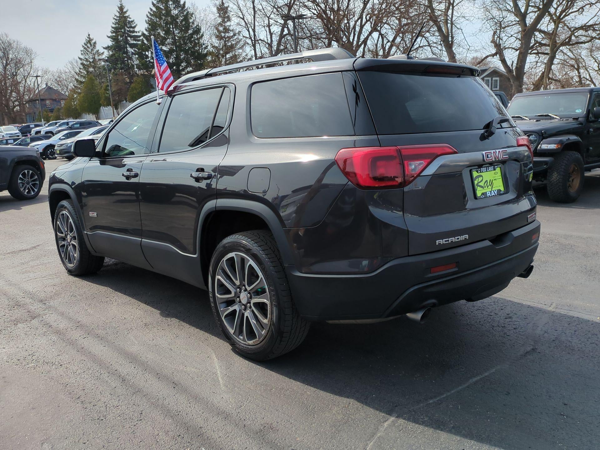 2017 GMC Acadia SLT