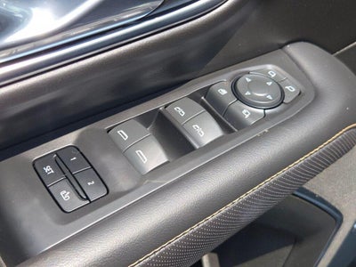 2023 GMC Yukon AT4
