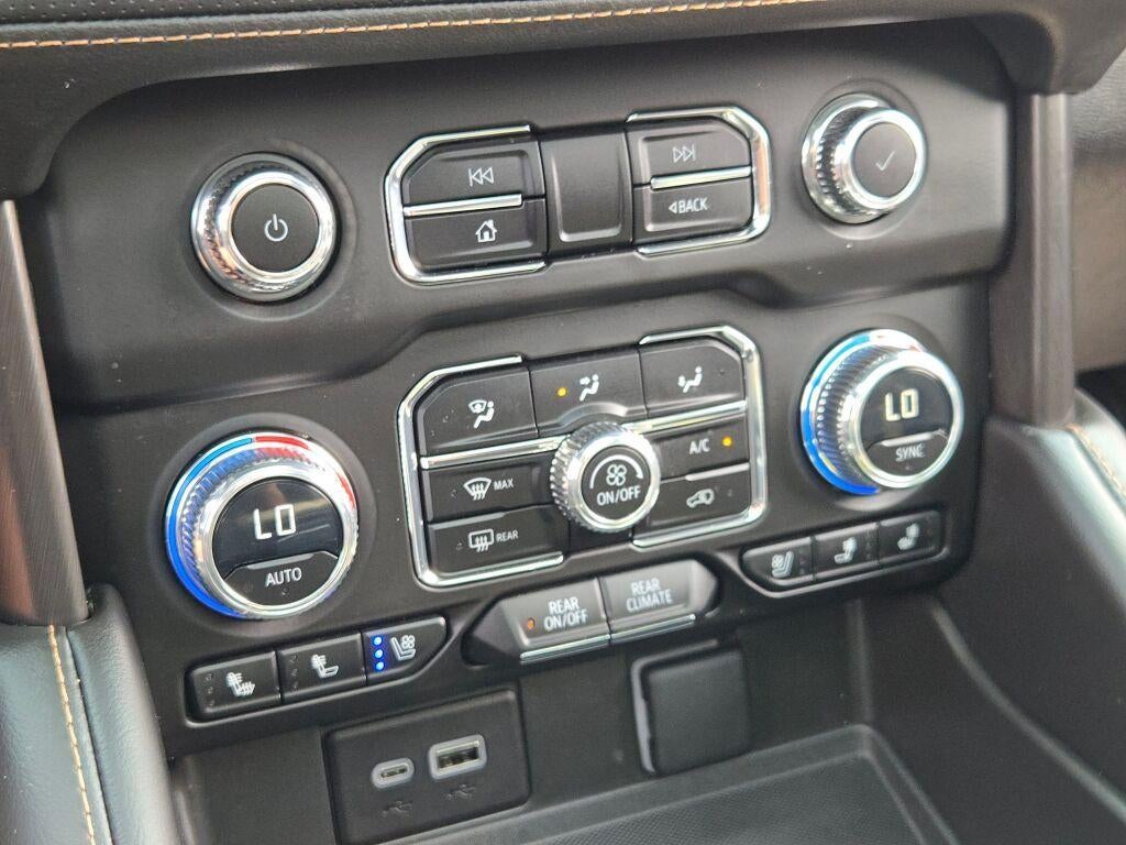 2023 GMC Yukon AT4