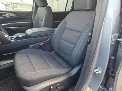2027 Chevrolet Traverse LT w/1LT