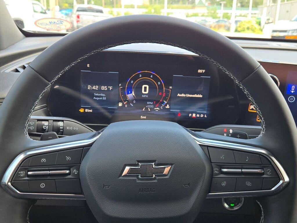2027 Chevrolet Traverse LT w/1LT