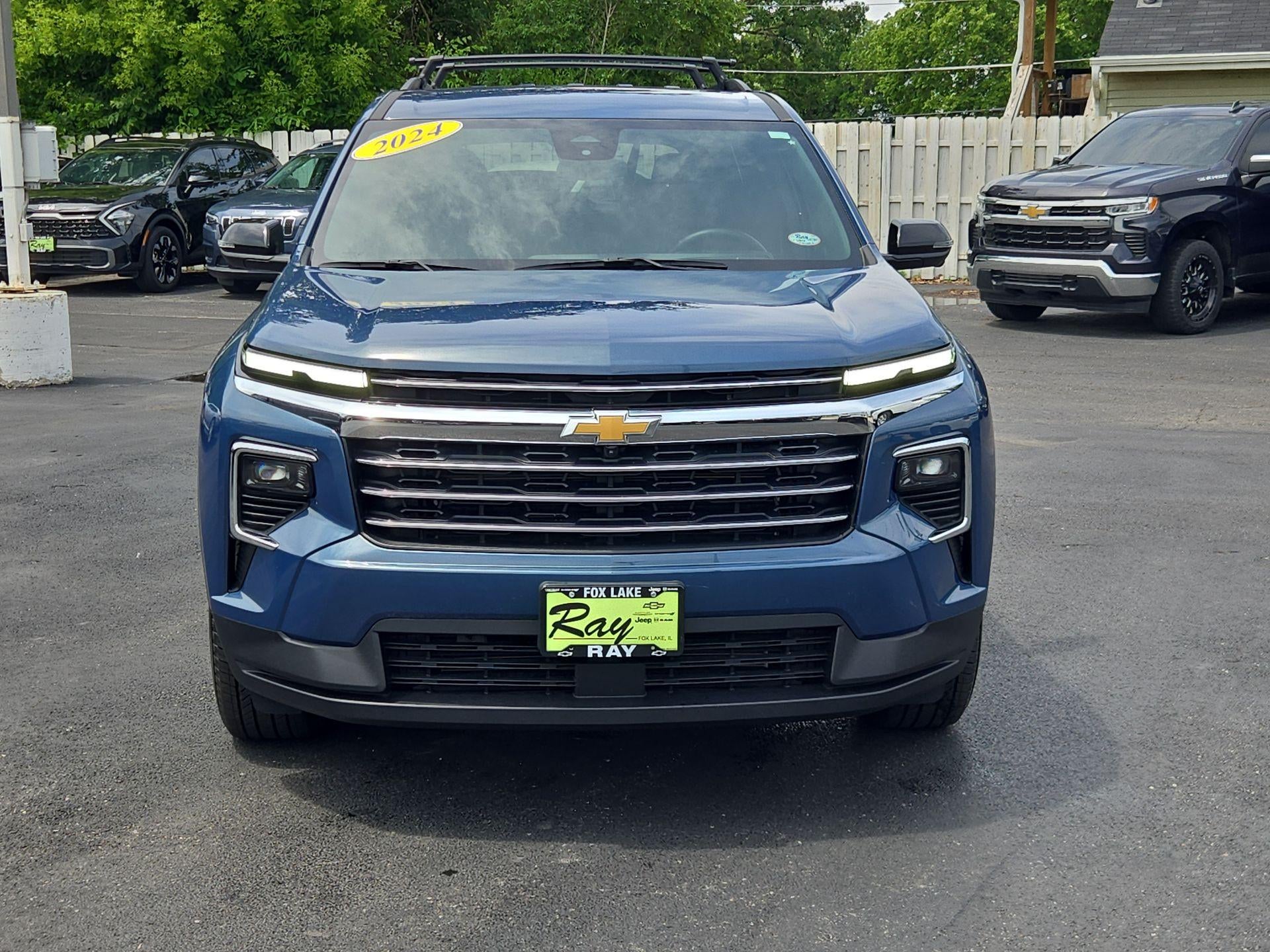2024 Chevrolet Traverse LT