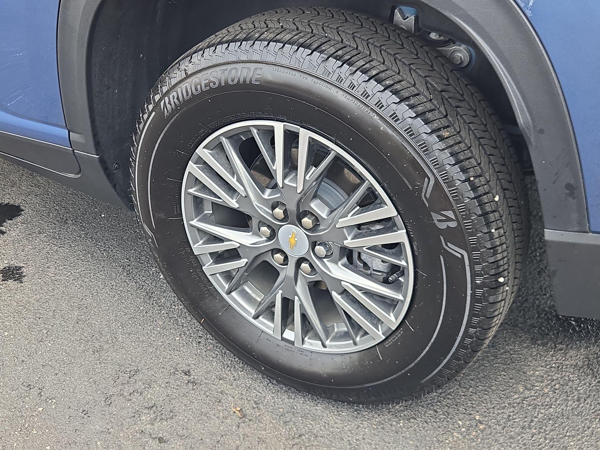 2024 Chevrolet Traverse LT